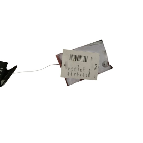 WOMANS LANE BRYANT GEOMETRIC SHIRT WITH BELT SIZE 26/28, GREAT GIFT IDEA - Picture 2 of 3